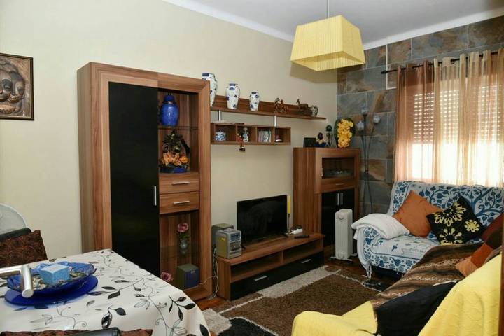 Holiday apartment for 5 people, with balcony and lake view - 1