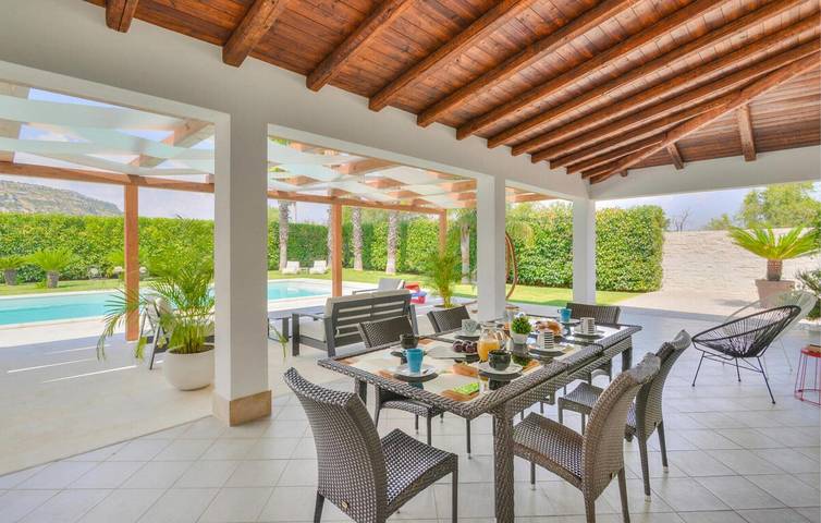Appartamento di lusso con piscina, aria condizionata, parcheggio e terrazza in Siracusa, Siracusa e dintorni