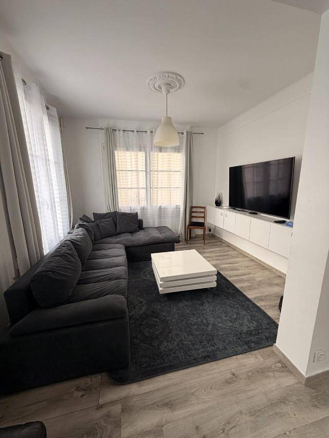 Location de vacances pour 8 personnes, avec jardin à Boissy-Saint-Léger - 2