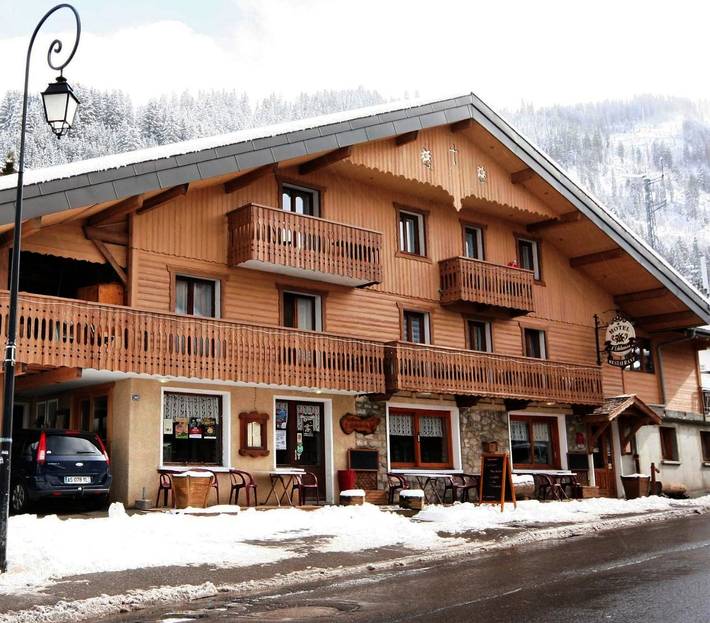Hôtel pour 2 personnes, avec Terrasse et Vue à Chatel