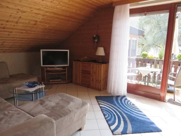 Ferienwohnung für 5 Personen, mit Balkon in Kalt