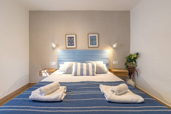 Appartement entier, Solis Mare Palo Beach – À 2 min de la plage – Wifi & Climatisation in Playa del Palo, Malaga
