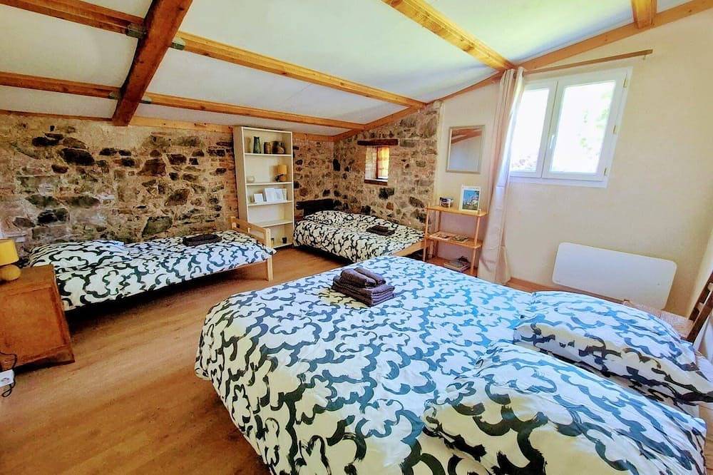 Le Cellier gîte nature 6 pers 10 min du Puy du Fou in Les Herbiers, Loire Valley