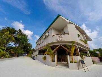 Maison d’hôte pour 2 personnes, avec jardin et vue, animaux acceptés dans Dhiffushi