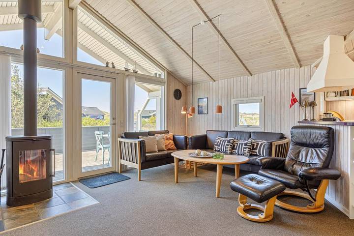 Villa für 5 Personen, mit Balkon/Terrasse und Whirlpool sowie Sauna in Hvide Sande - 2