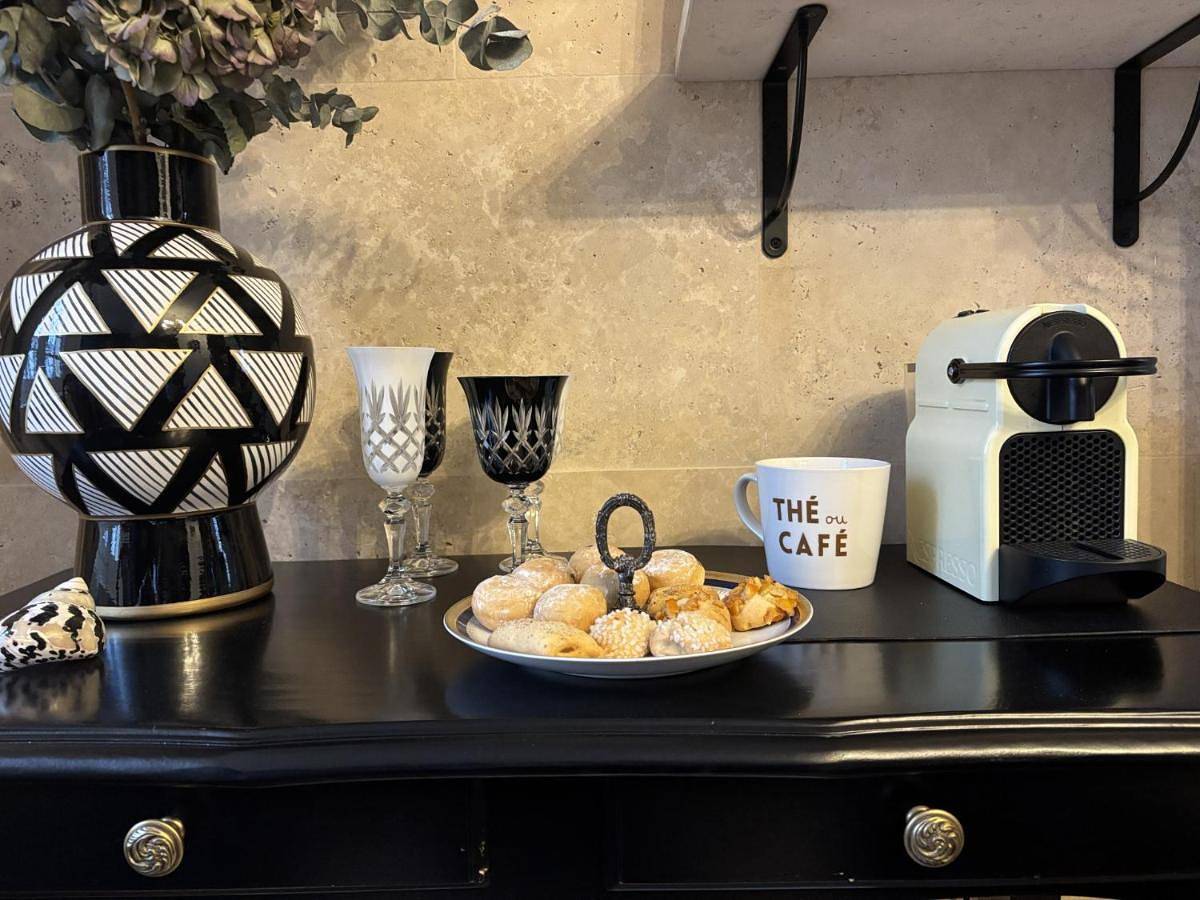 Hôtel particulier d'hôte le Philippe-le-Bel in Villeneuve-lès-Avignon, Région de Nîmes