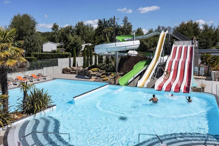 Camping pour 6 personnes, avec piscine et terrasse, animaux acceptés à La Trinité-sur-Mer - 2