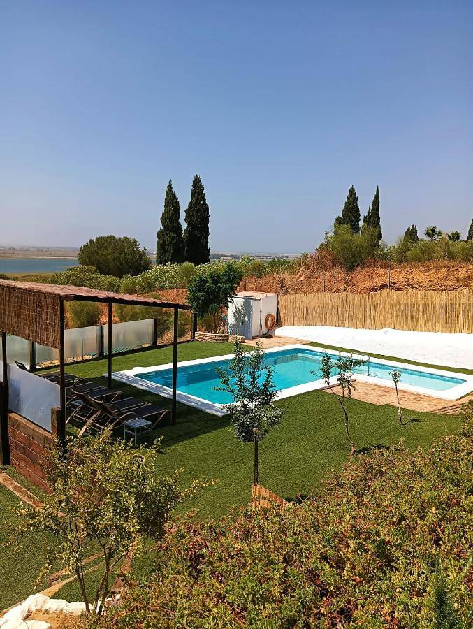 Chalet para 8 personas, con Balcón y Terraza además de Jardín y Piscina para niños en Huelva - 2