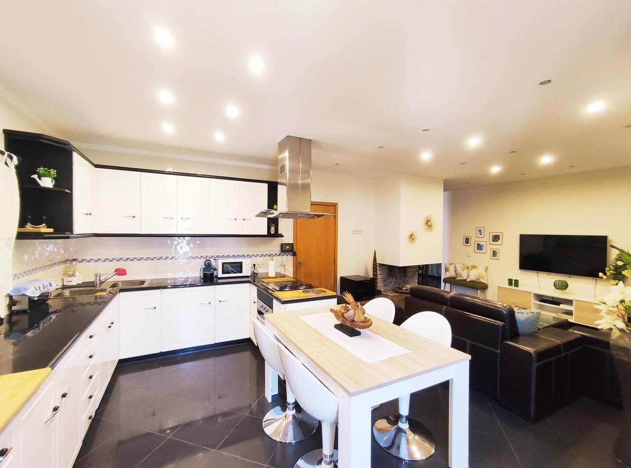 Apartamento inteiro, Andar moradiat3 'Casa Da Veiga' com vista mar, varandas e Wi-Fi in Seixas, Distrito de Viana do Castelo