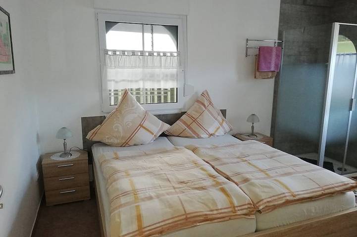 Ferienwohnung für 4 Personen, mit Terrasse und Garten in Naila - 2