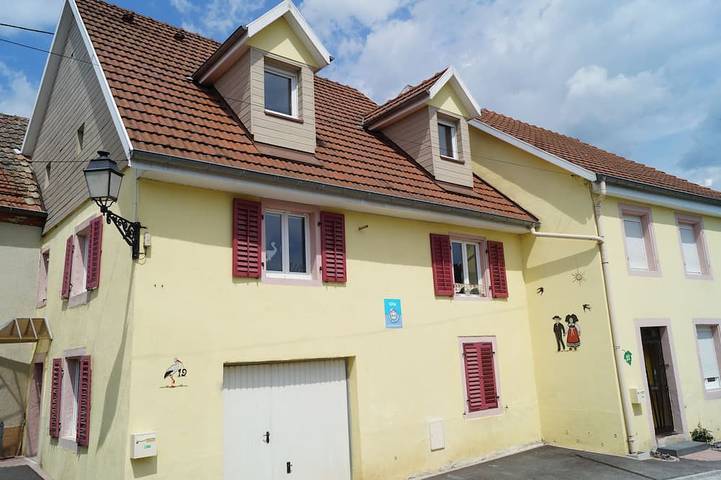 Location de vacances pour 6 personnes, avec Terrasse et Jardin à Masevaux