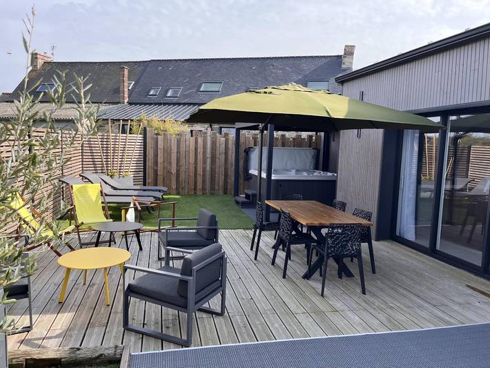 Gîte pour 6 personnes, avec jacuzzi et sauna ainsi que terrasse et jardin à Plurien - 3