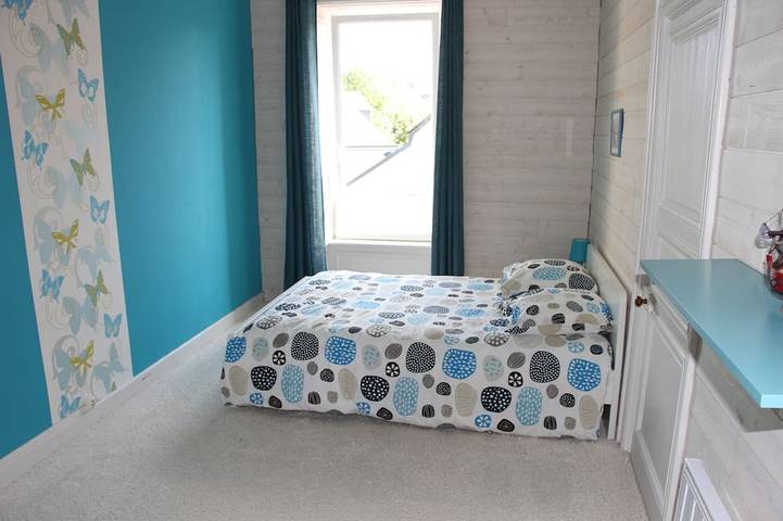 Location de vacances pour 12 personnes, avec jardin à Matignon - 2