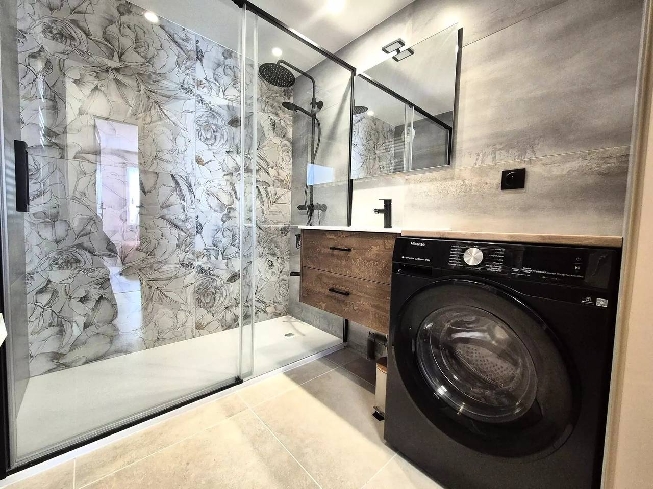 Appartement entier, Coup de coeur pour ce magnifique 3 pièces ! in Aix-les-Bains, Région de Chambéry