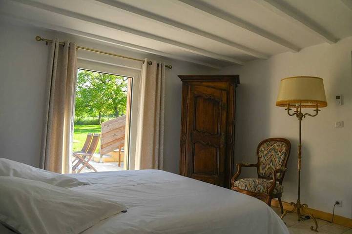 Location de vacances pour 6 personnes, avec jardin à Castels - 2