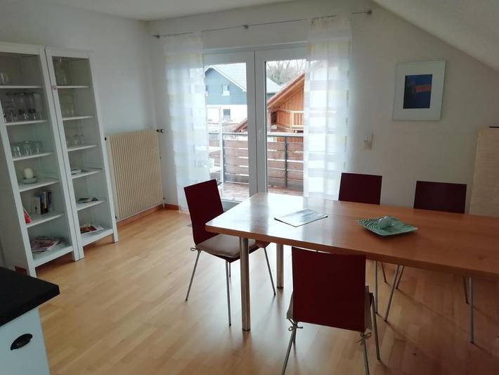 Ferienwohnung für 5 Personen, mit Balkon und Ausblick in Efringen-Kirchen