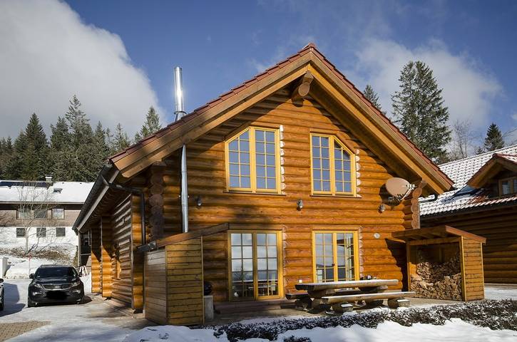 Ferienhaus für 14 Personen, mit Sauna und Terrasse sowie Balkon/Terrasse, mit Haustier in Feldberg - 4