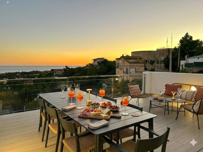 Casa rural para 10 personas, con jardín además de piscina y vistas en Cunit - 3