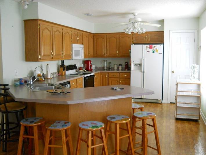 Vacation rental for 8 people, with balcony and yard in Dauphin Island