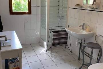 Location De Vacances pour 5 Personnes dans Saint-Priest-la-Marche, Saint-Amand-Montrond, Photo 4