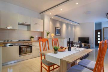 Ferienwohnung für 4 Personen, mit Terrasse in Pula-Medulin