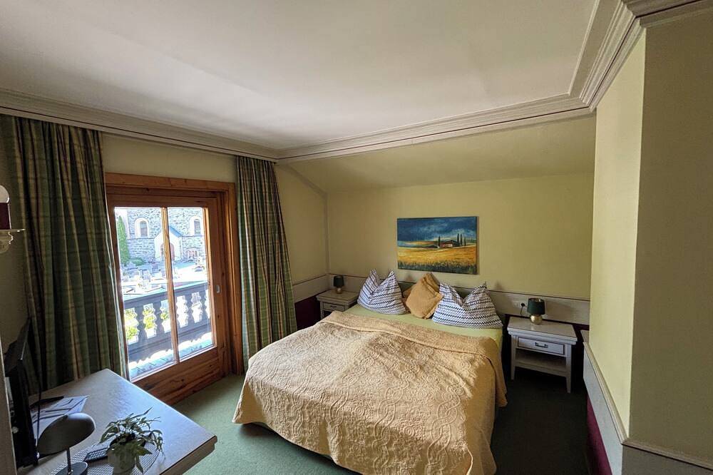 Geheel appartement, Panorama apartment \"Landhaus Zell am See\" for 8 people in Niedernsill. in Niedernsill, Kitzbüheler Alpen