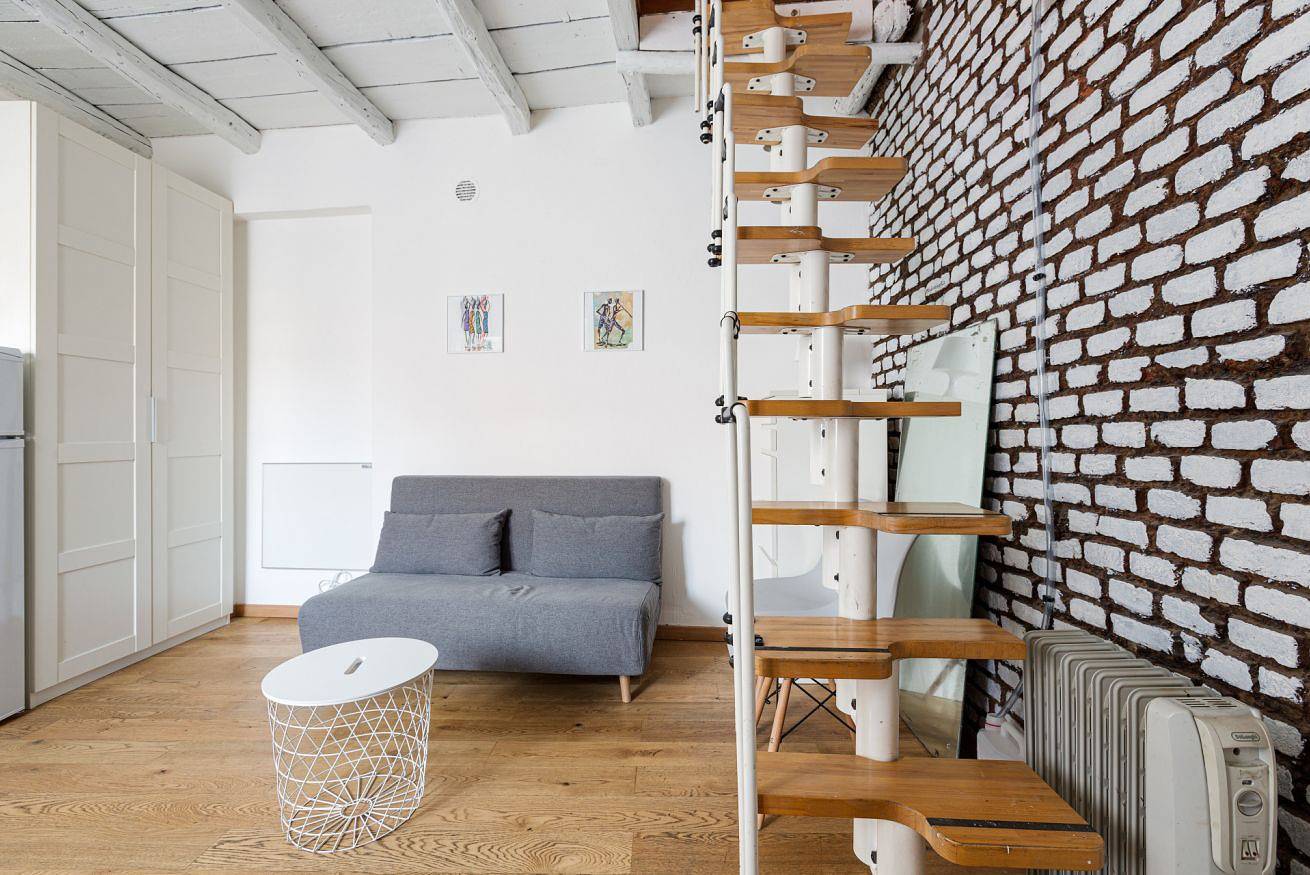 Entire apartment, Studio on 2 levels near Gae Aulenti & Garibaldi! in Milan, Milan Province