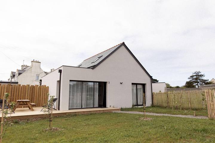 Location de vacances pour 4 personnes, avec terrasse et jardin dans Port de Portsall - 2