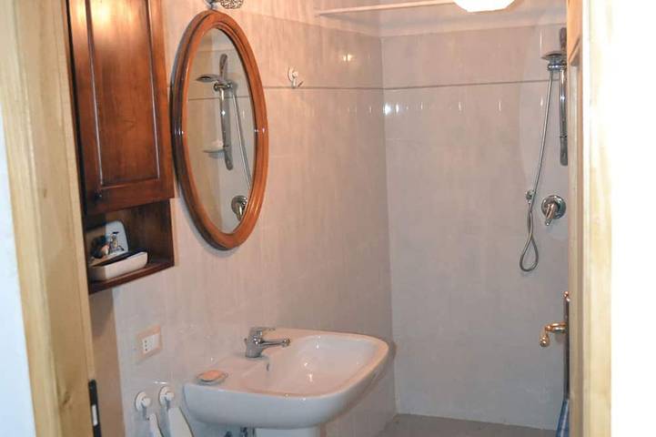 Appartamento intero, Amichevole 6/8 Rustico Tranquillo posti letto Apt Vicino Woods in Peccioli, Pisa e dintorni