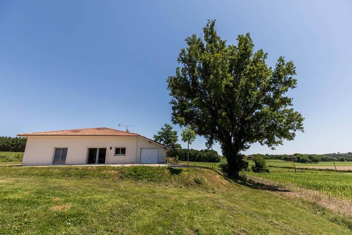 Gîte pour 4 personnes, avec jardin à Fargues (Aquitaine)