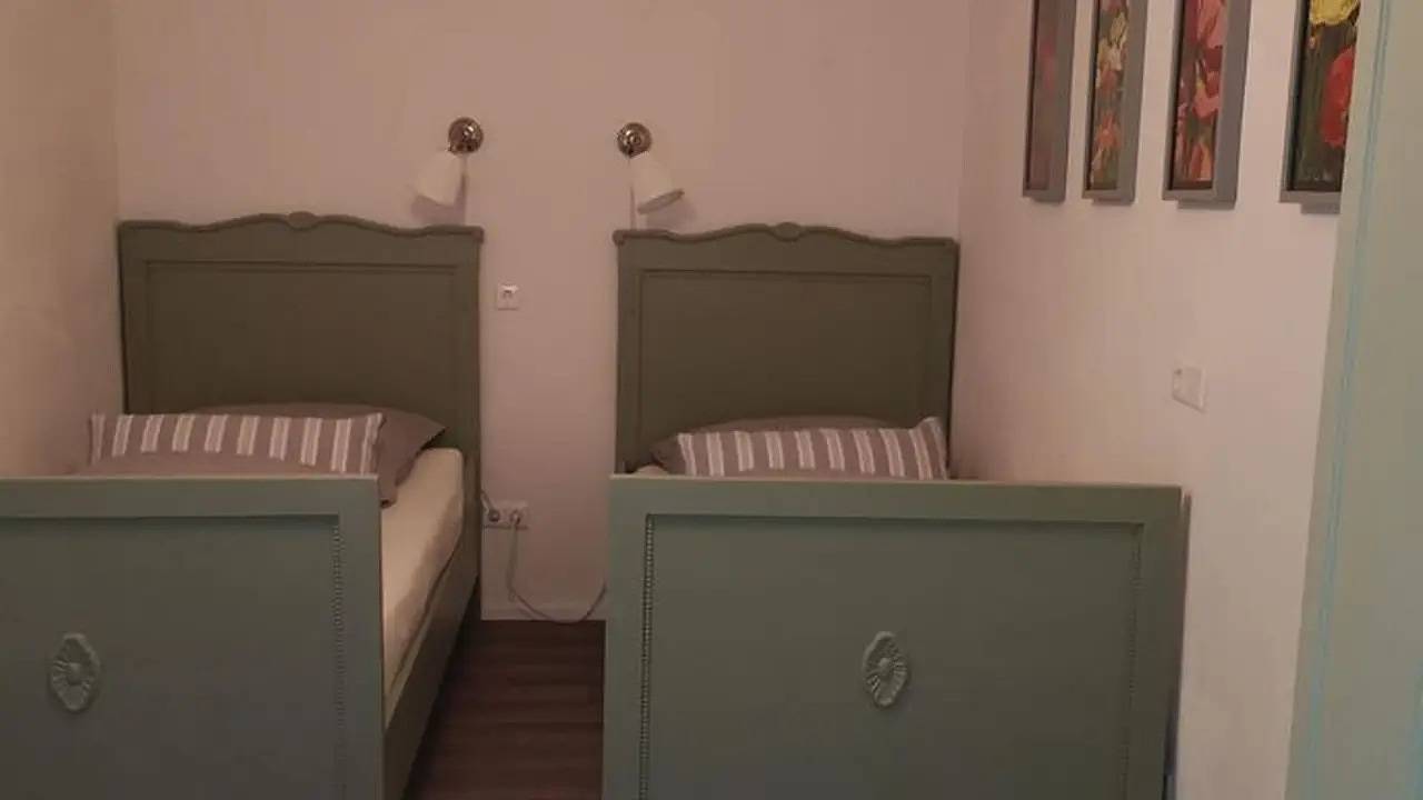 Ganze Ferienwohnung, Ferienwohnung für 4 Personen (100 m²) in Dernbach in Dernbach, Südliche Weinstraße