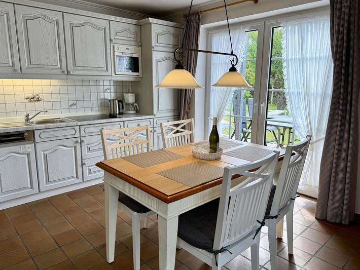 Ganze Wohnung, Gemütliche 2-Zimmer Ferienwohnung mit Terrasse in ruhiger Lage von Westerland in Westerland, Sylt (Gemeinde)