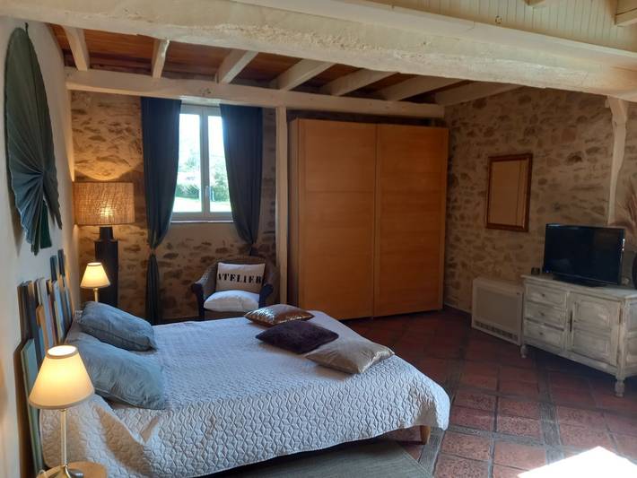 Chambre d’hôte pour 2 personnes, avec piscine et jardin dans le Lot - 3