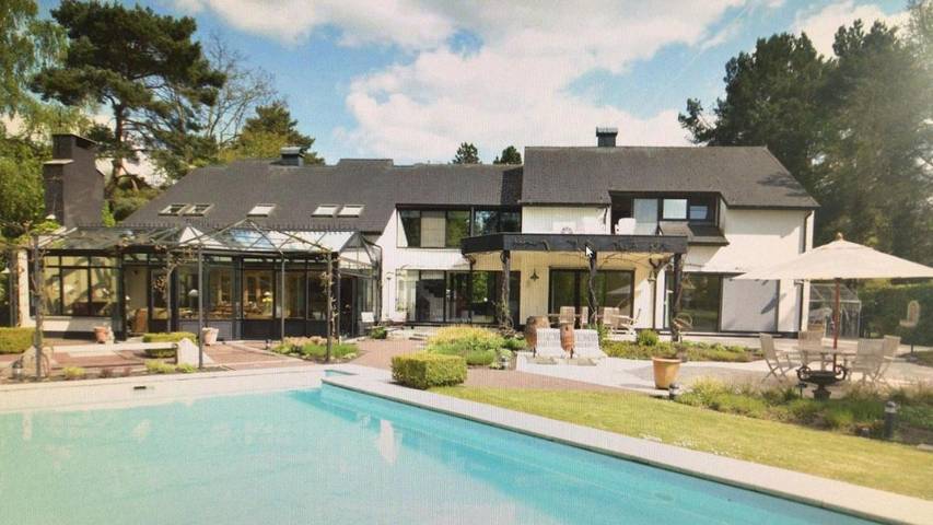 Hôtel pour 2 personnes, avec Terrasse et Jardin ainsi que Piscine et Vue sur le lac à Keerbergen