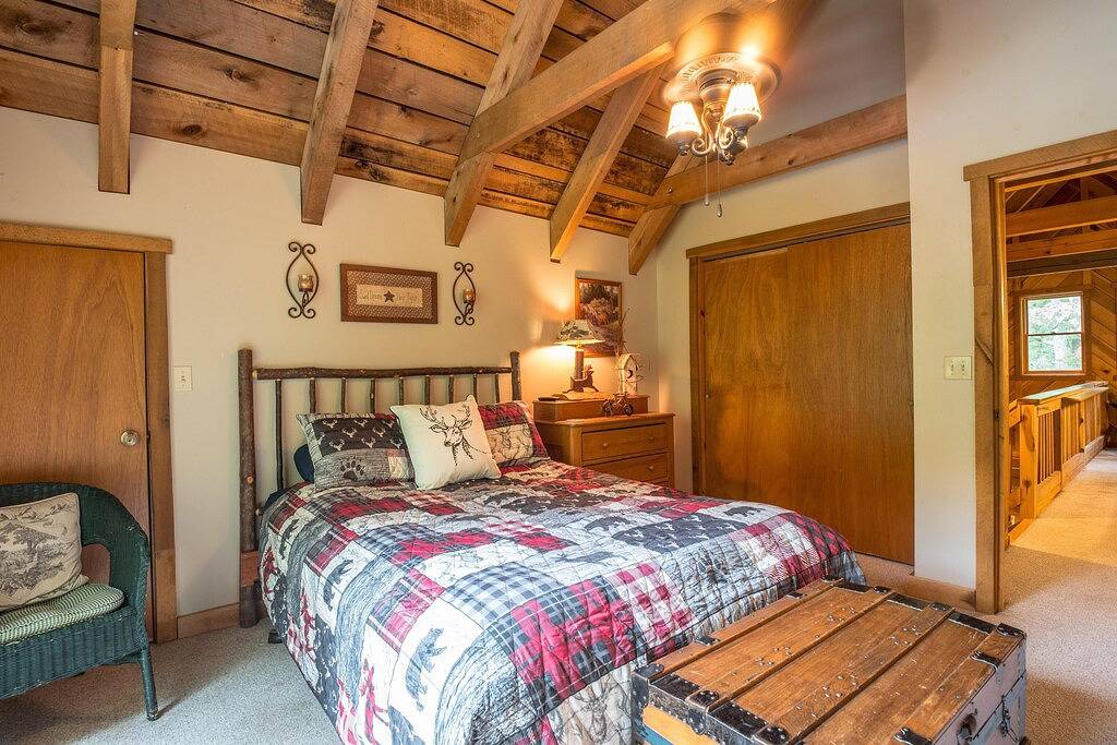 Secluded, pet-friendly close to Nashville! in Brown County