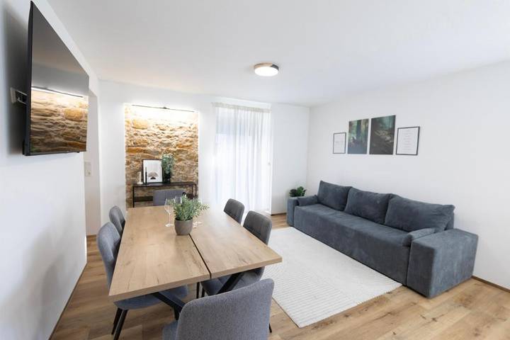 Ferienwohnung für 6 Personen, mit Balkon und Ausblick in Küssaberg - 4