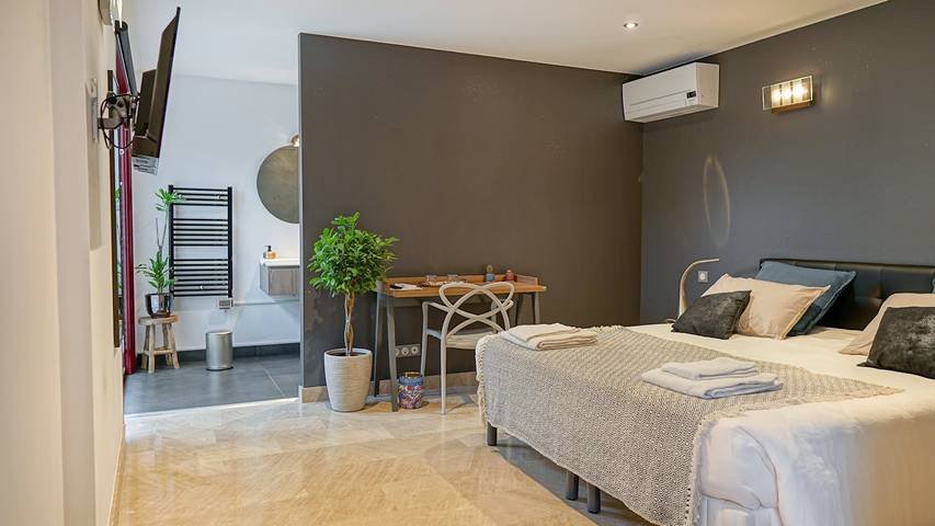Location de vacances pour 2 personnes, avec piscine à Montpellier - 2
