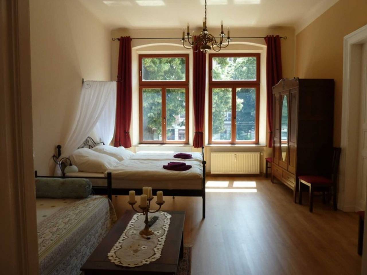 Ganze Ferienwohnung, Fewo Gründerzeitflair - Fewo Gründerzeitflair in Görlitz, Lausitz
