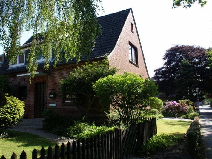 Ferienwohnung für 3 Personen, mit Terrasse und Garten in Ostfriesland