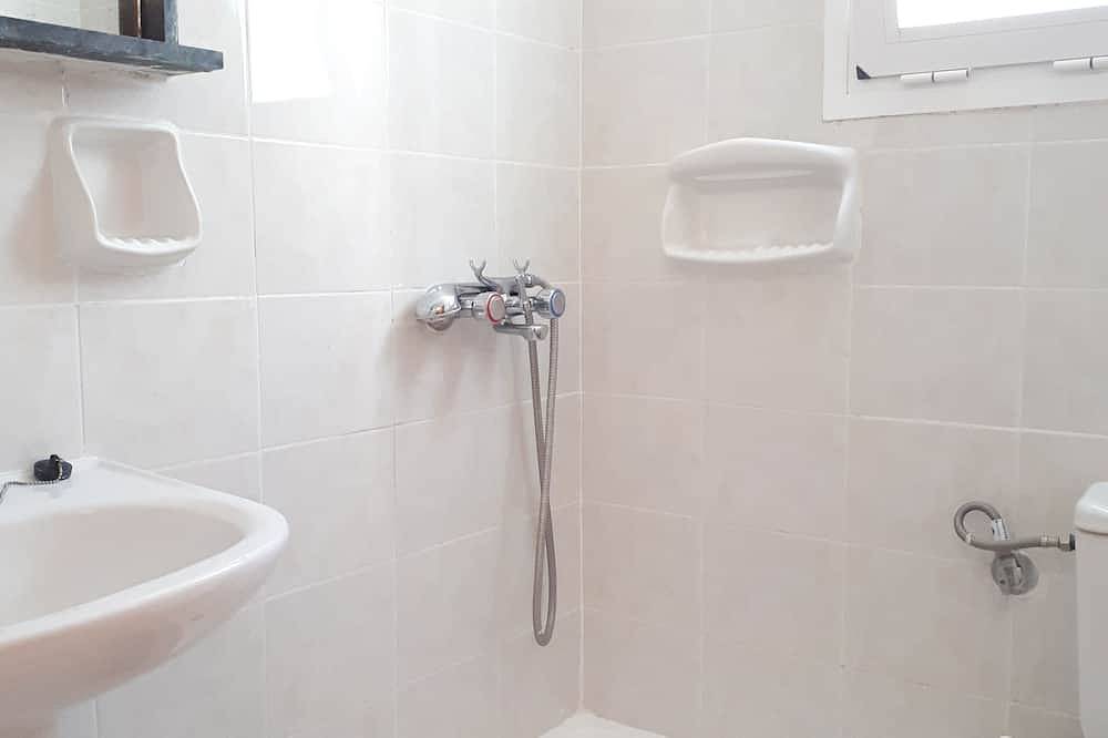 Central apartment just across the beach! in Plakias, Rethymno en omgeving