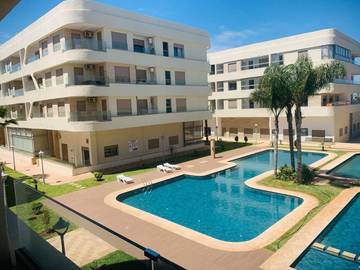 Gîte pour 2 personnes, avec jacuzzi ainsi que balcon et piscine à Bouznika
