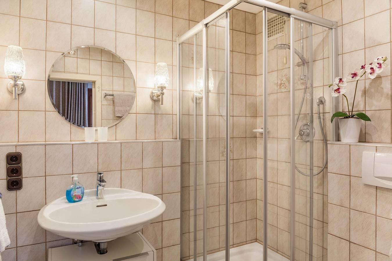 Vakantiewoning "Häuserl" in het hart van Garmisch-Partenkirchen., foto 13