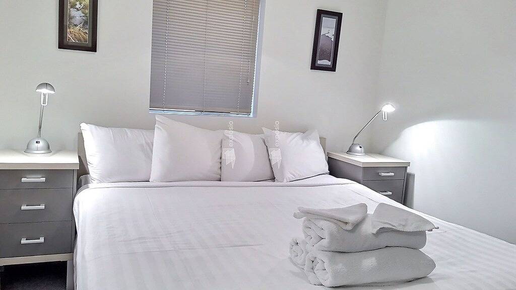 Ganze Wohnung, Horizons Resort 405 - Central Lakefront Jindabyne Apartment with resort amenities in Jindabyne, New South Wales