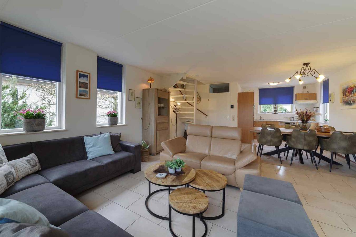 Freistehende Villa für 6 Personen mit Sauna, offener Küche und sonniger Südterrasse in Niederländische Nordsee