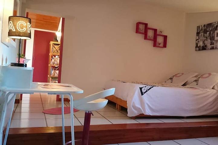 Gîte pour 7 personnes, avec jardin à Montolieu - 4