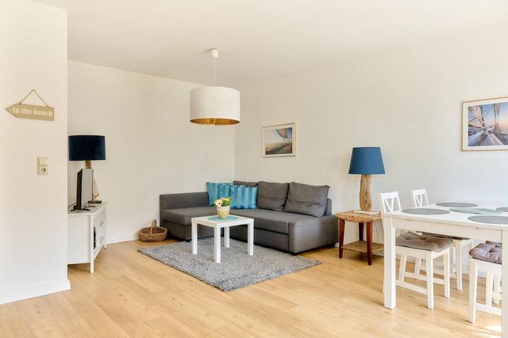 Ferienwohnung für 4 Personen, mit Terrasse und Garten sowie Ausblick in Travemünde - 2