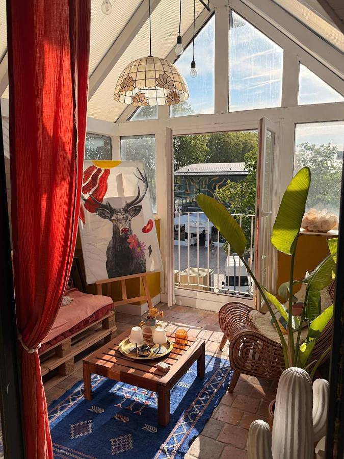 Gîte pour 4 personnes, avec Balcon et Vue dans Restaurant Gastronomique Le Lievre Gourmand Orleans