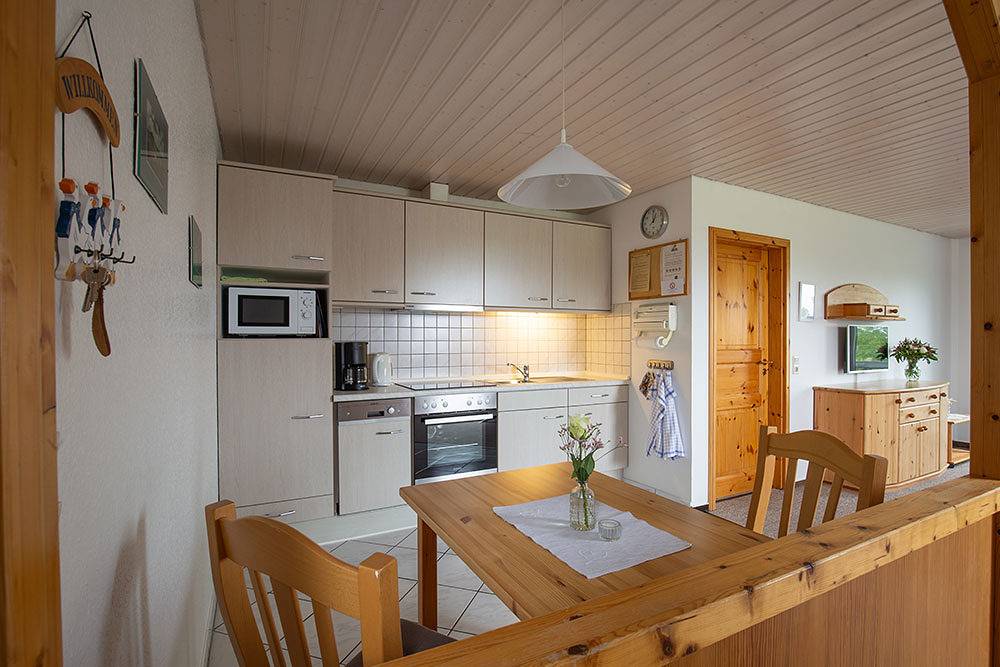 Ganze Ferienwohnung, Gästehaus Lützen Regina Lützen - Fewo Strandflieder in Pellworm, Nordfriesland