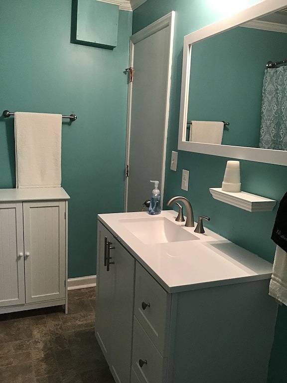 High Rock Lake is calling! Wright by the Lake - Lakefront Duplex in High Rock Lake