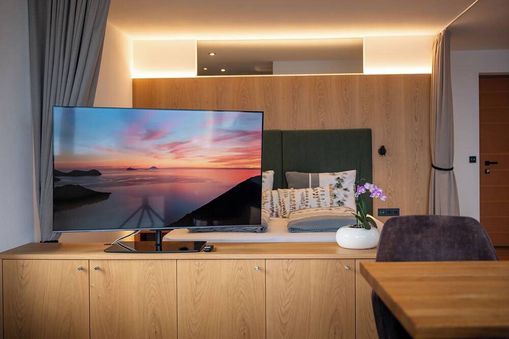 Ganze Wohnung, Privater Whirlpool mit Gegenstromanlage und priv. Sauna laden zum Entspannen ein in Glaning, Jenesien